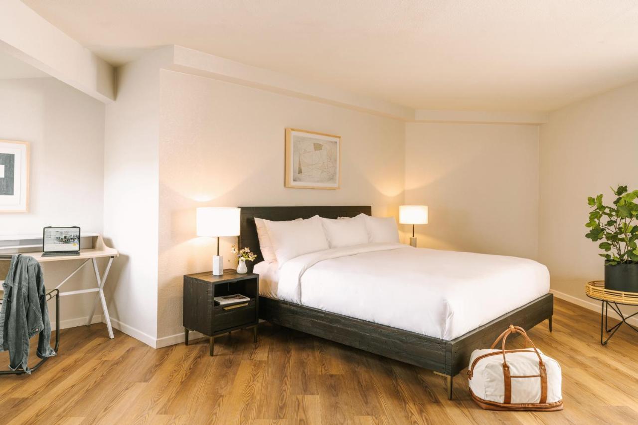 La Ensenada Hotel Laguna Beach, Sonder Номер фото
